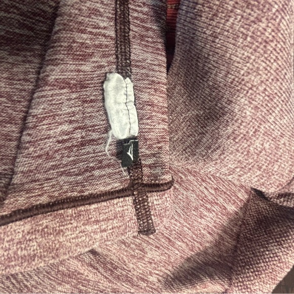 🔥GYMSHARK Flex Leggings- S (winterberry) tag is gone so see pics for size. - Picture 4 of 7